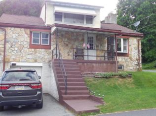 2 Spring Ave, Temple, PA 19560