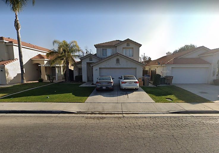 2nd image of 3906 Mariana Way