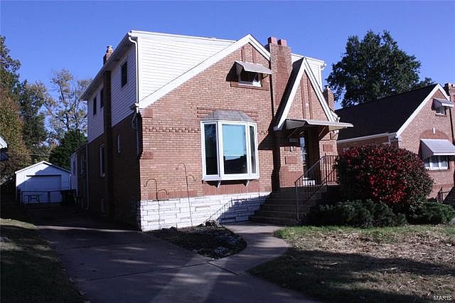 1st image of 9036 Rosemary Ave