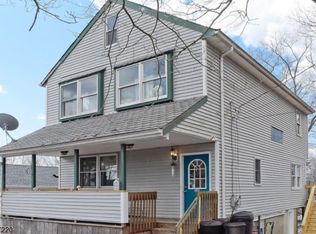 218 Dupont Ave, Hopatcong, NJ 07843