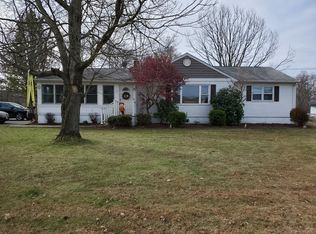 132 Locktown Rd, Flemington, NJ 08822