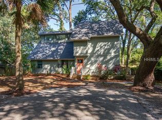 92 Point Comfort Rd, Hilton Head Island, SC 29928