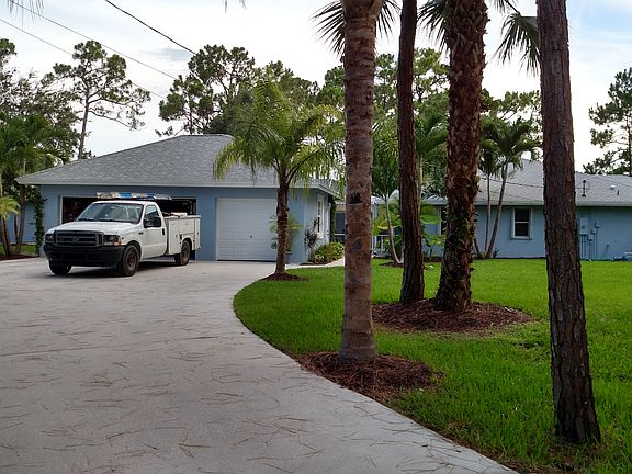 3 CAR DETACHED, N. ENTRANCE