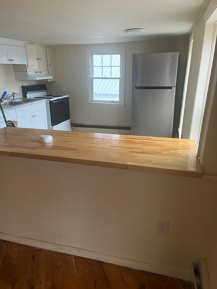 Building Photo - 43 Wentworth St #B