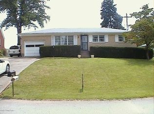 8104 Silverbell Ave, Louisville, KY 40228