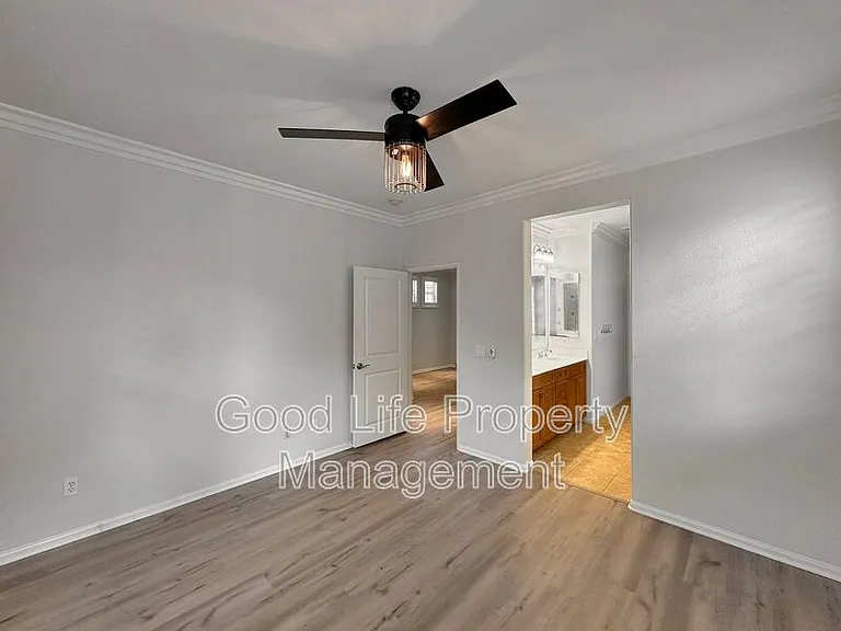 1828 Scarlet Pl — Photo 12