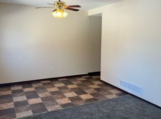 3610 SE 11th St, Des Moines, IA 50315