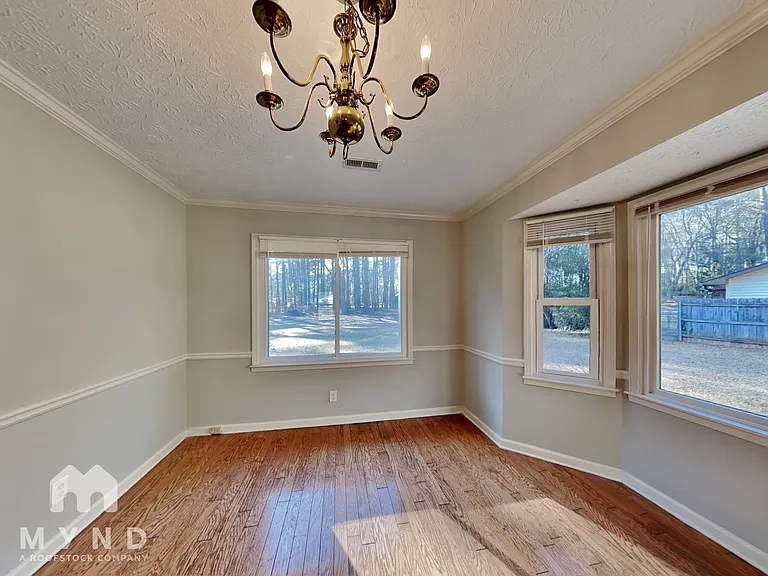 141 McElroy Rd — Photo 12