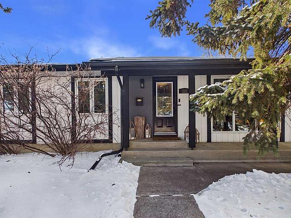 2nd image of 335 N Huntridge Rd NE