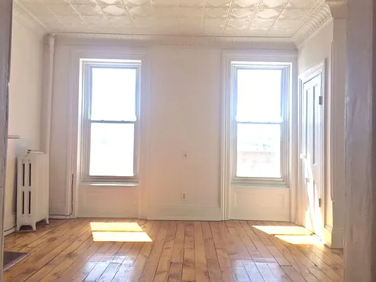 Rented by D'Andrea Craig Realty | media 35