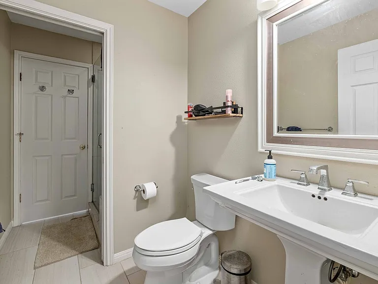 3822 Ridgelea Dr #B — Photo 11