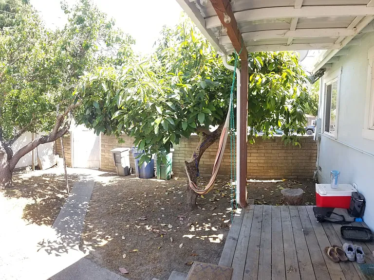 209 Jeffrey Dr — Photo 21