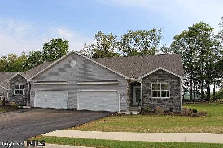 1st image of 139 Bilberry Cir