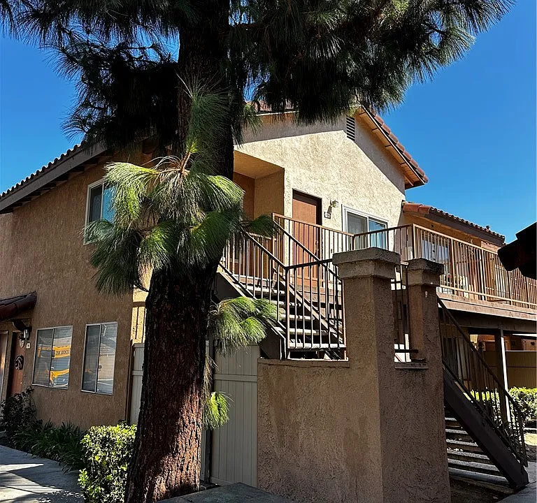 1014 La Costa Dr #L201