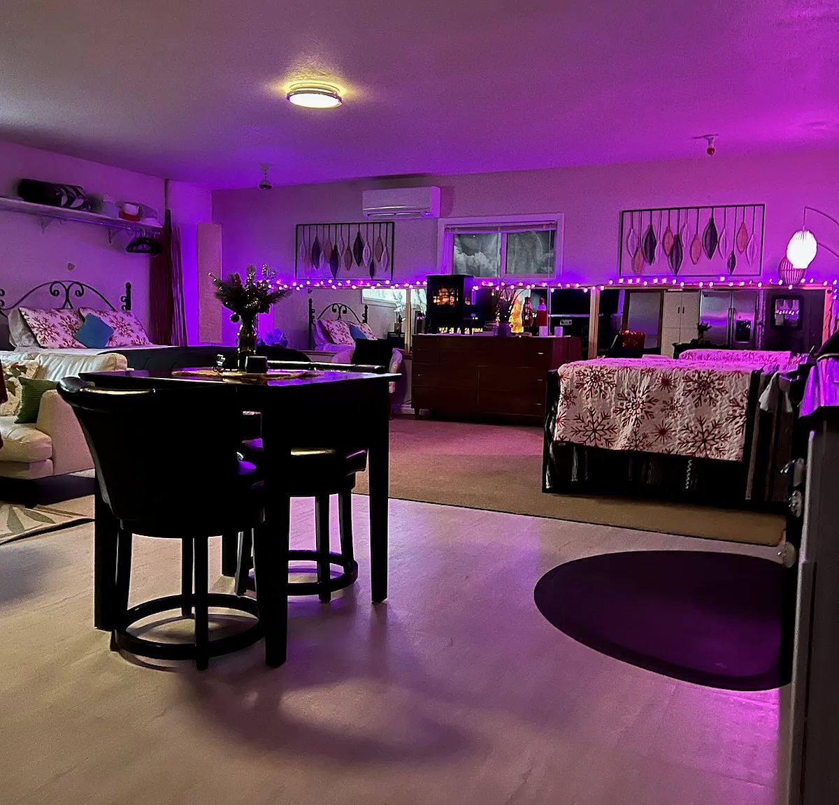 Studio, 1000 sqft, $1,600 — Photo 1