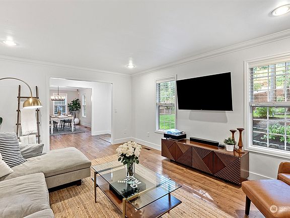 4th image of 4412 Canterwood Drive NW