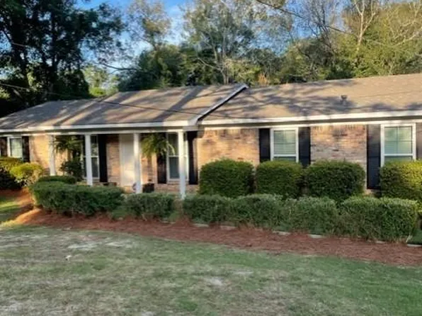 1207 Sudan St, Mobile, AL 36693