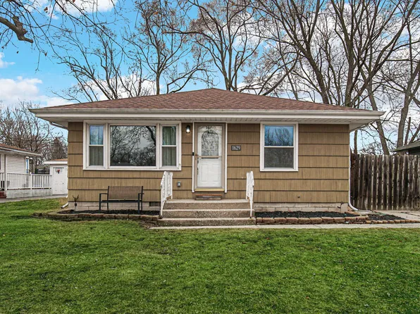 1629 Vine Ct, Hobart, IN 46342