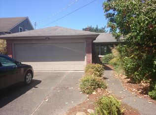 2443 29th Ave W, Seattle, WA 98199