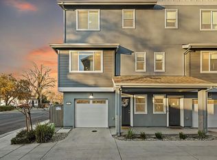 447 3rd St, Woodland, CA 95695