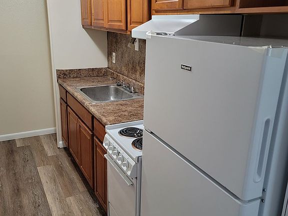 5th image of 4431 Hill Ave #4431F