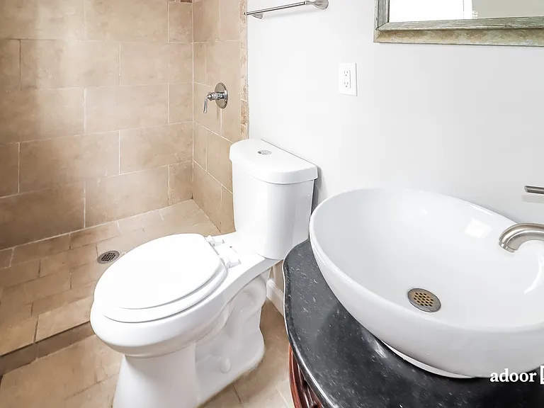 5310 Baggett Dr — Photo 11