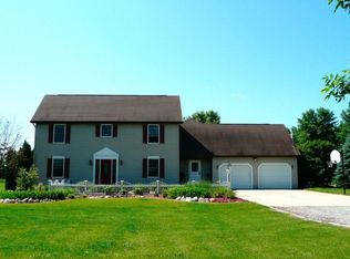 2688 E Hurley Rd, Midland, MI 48642