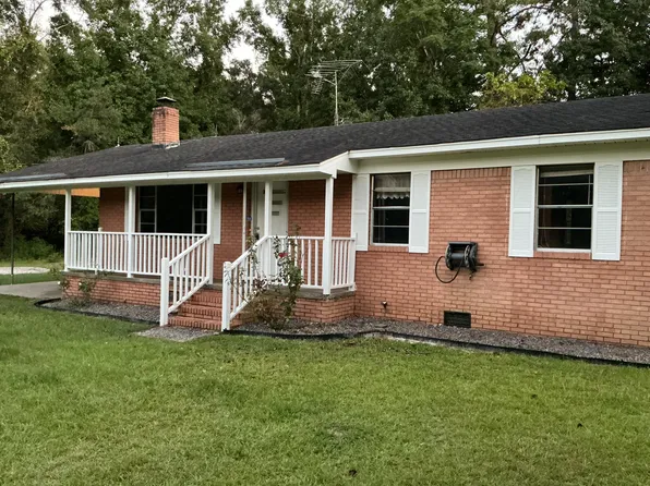 3417 Beulah Rd, Smoaks, SC 29481