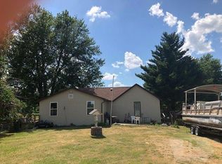 204 Forest St, Cincinnati, IA 52549