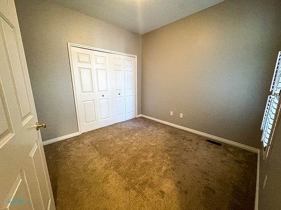 5th image of 348 Filmore St