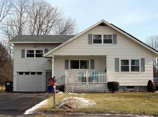 245 Phillips Rd, Schenectady, NY 12306