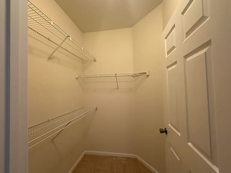 2801 Chancellorsville Dr #1326 — Photo 40