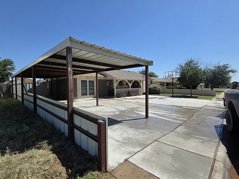 2717 Beechwood St — Photo 30