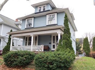 27 Lakeview Ter, Rochester, NY 14613