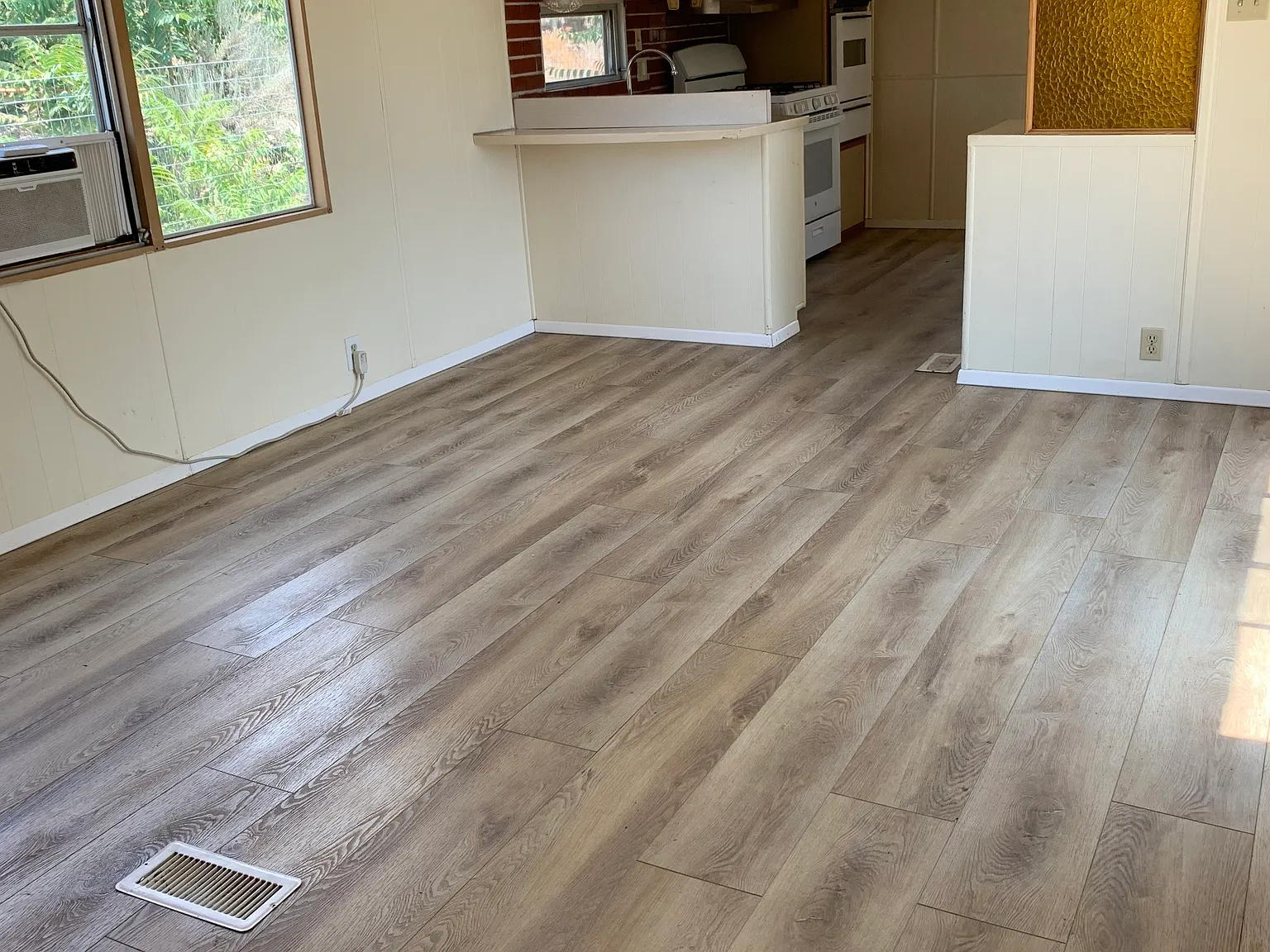 2 bed, 720 sqft, $1,400 — Photo 3