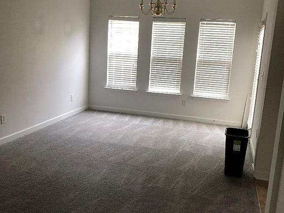 3rd image of 5546 Santeelah Ct