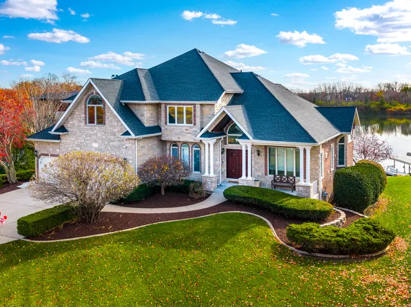 22743 Marina Dr, Plainfield, IL 60585