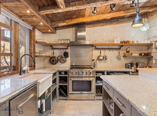 1005 Scott St W, Gardiner, MT 59030