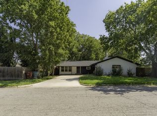 1103 N Grant Dr, Sherman, TX 75092