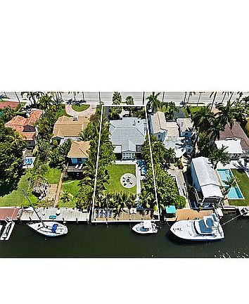 4th image of 2517 E Las Olas Blvd