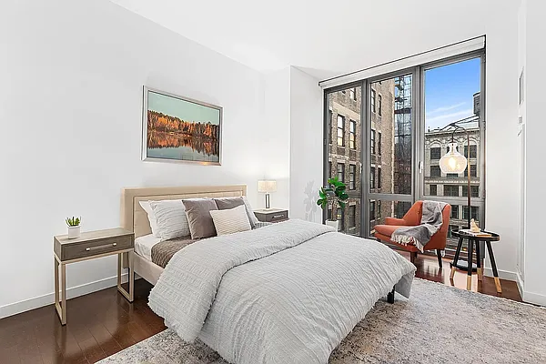Rented by Douglas Elliman | media 20