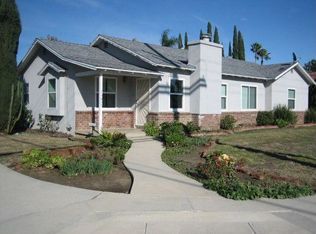 15855 Rayen St, North Hills, CA 91343