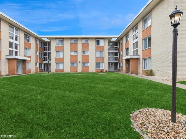 14633 Keystone Ave APT 1B, Midlothian, IL 60445