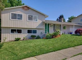 2316 SW 325th St, Federal Way, WA 98023