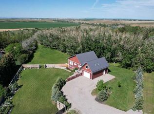 211 S Moon River Dr, Willow Creek No. 26, AB T0L1M0