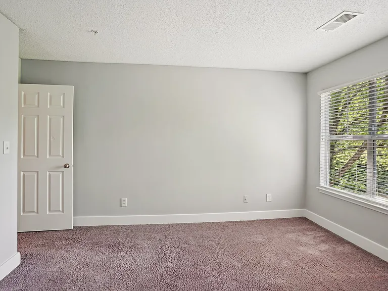 Camara Estates — Photo 49