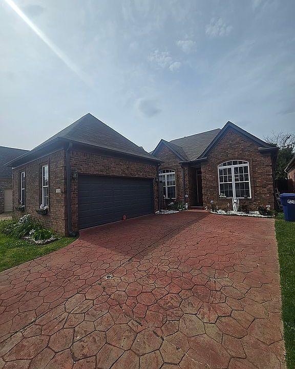 1st image of 1396 Arbor Lake Dr N