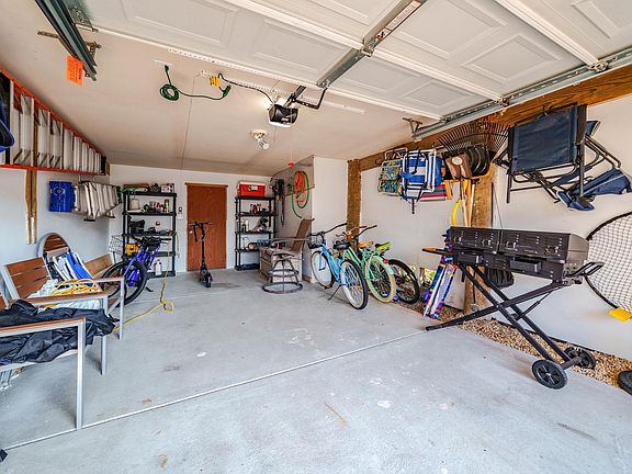 5th image of 1237 Pleasure Ave #2