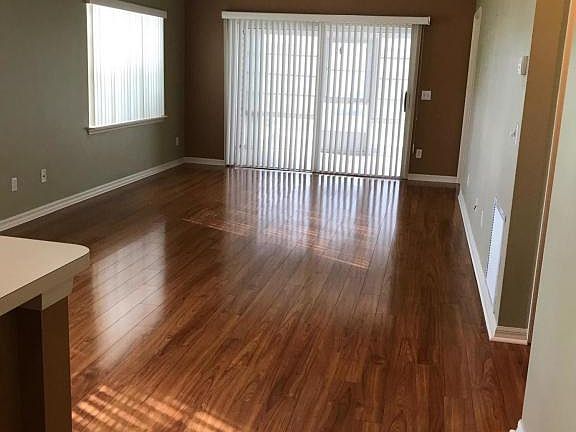3rd image of 4927 Lake Waterford Way #1-202