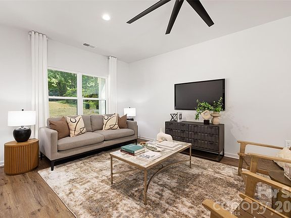 4th image of 8425 Old Plank Rd